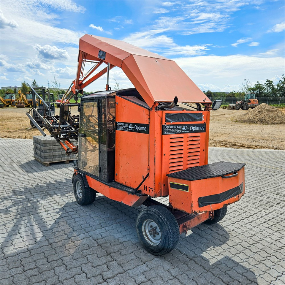 Optimas H77 - Мини-погрузчик с бортовым поворотом: фото 4 Optimas H77 - Мини-погрузчик с бортовым поворотом: фото 4