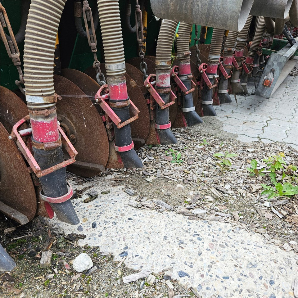 Samson 1200001 - Техника для внесения удобрений: фото 4 Samson 1200001 - Техника для внесения удобрений: фото 4