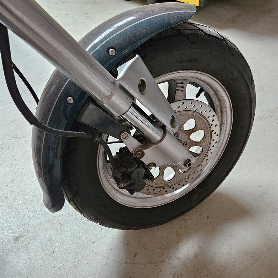 Мотоцикл Suzuki Marauder VZ 800: фото 33