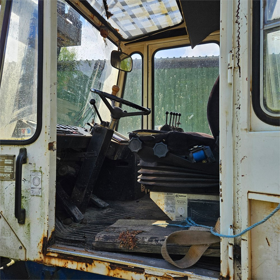 Вилочный погрузчик Svetruck 860: фото 10