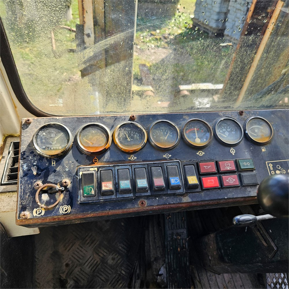 Вилочный погрузчик Svetruck 860: фото 14