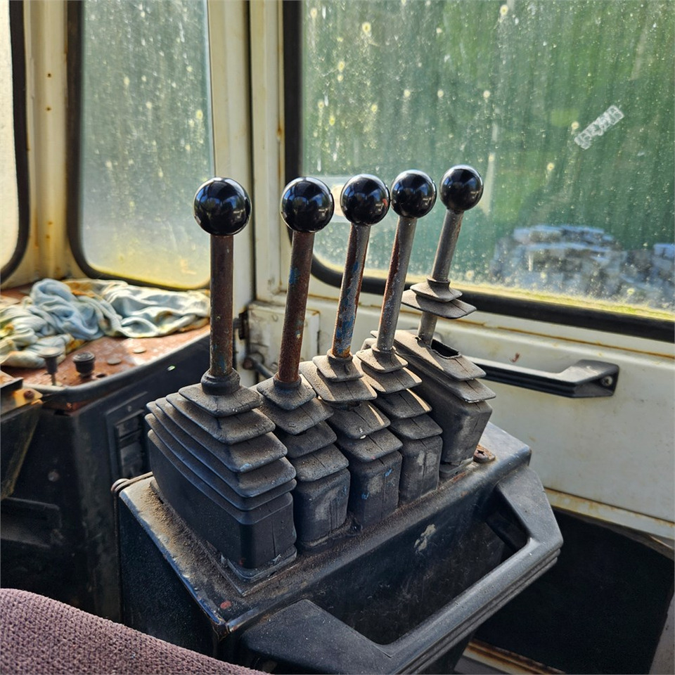 Вилочный погрузчик Svetruck 860: фото 13