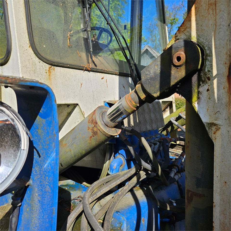 Вилочный погрузчик Svetruck 860: фото 28