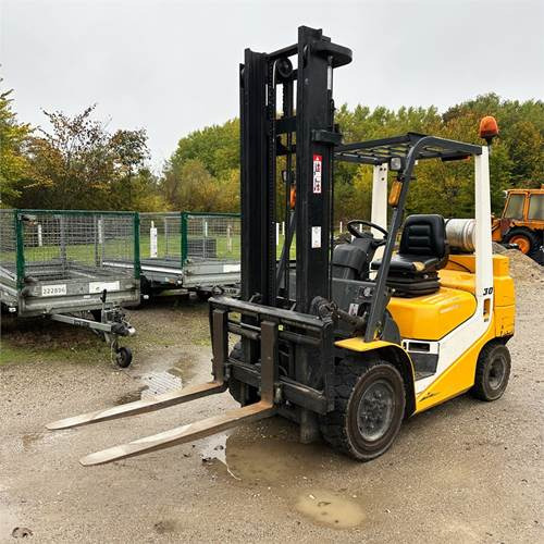 TCM FG30 T6H - Вилочный погрузчик: фото 3 TCM FG30 T6H - Вилочный погрузчик: фото 3