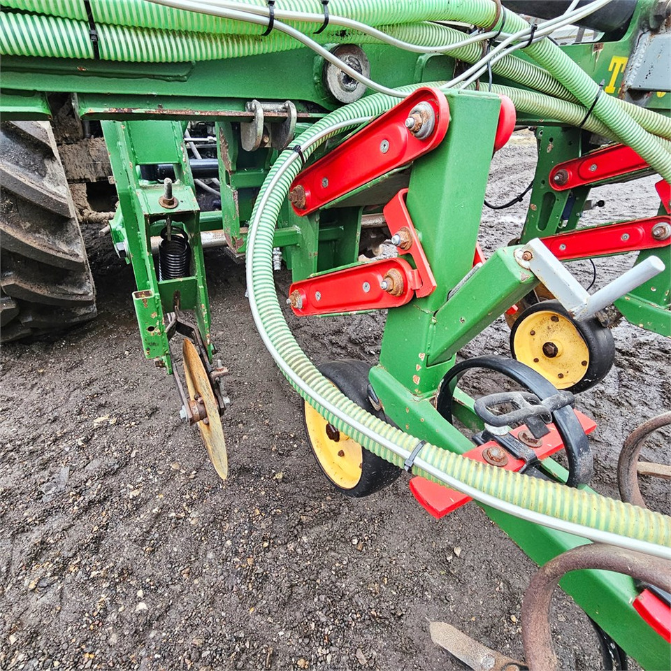 Посевная техника Thyregod Tim - 8 rows: фото 19 Посевная техника Thyregod Tim - 8 rows: фото 19