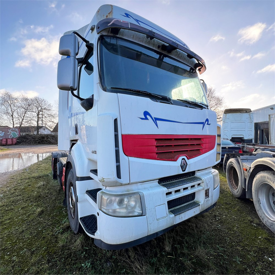 Renault 440 DXI Gigant - Тягач: фото 3 Renault 440 DXI Gigant - Тягач: фото 3