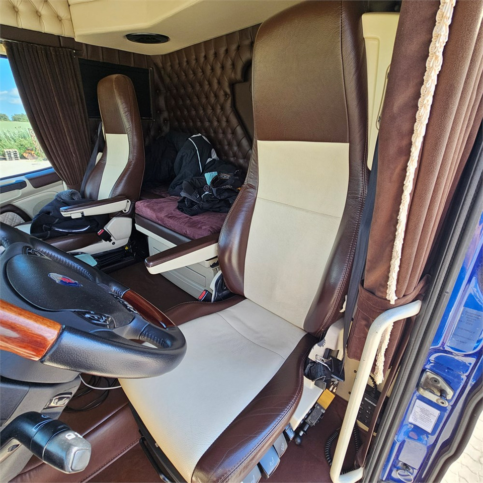 Тягач Scania PGR 560: фото 11