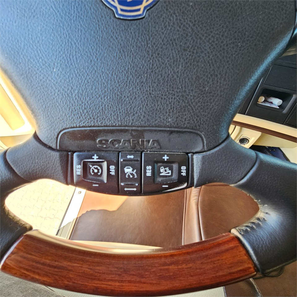 Тягач Scania PGR 560: фото 15