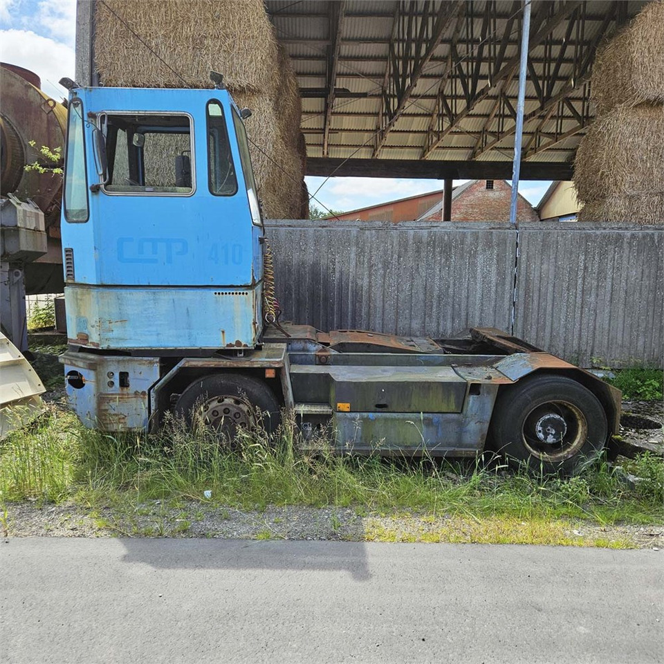 Sisu TRX 181 - Тягач: фото 2 Sisu TRX 181 - Тягач: фото 2