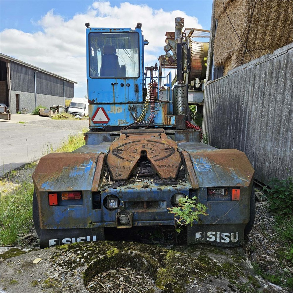 Sisu TRX 181 - Тягач: фото 5 Sisu TRX 181 - Тягач: фото 5