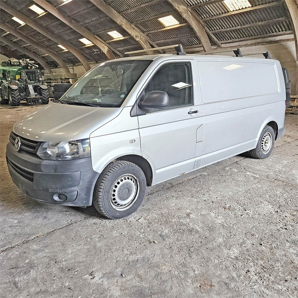 VW Transporter 2,0 Tdi - Легковой фургон: фото 1 VW Transporter 2,0 Tdi - Легковой фургон: фото 1