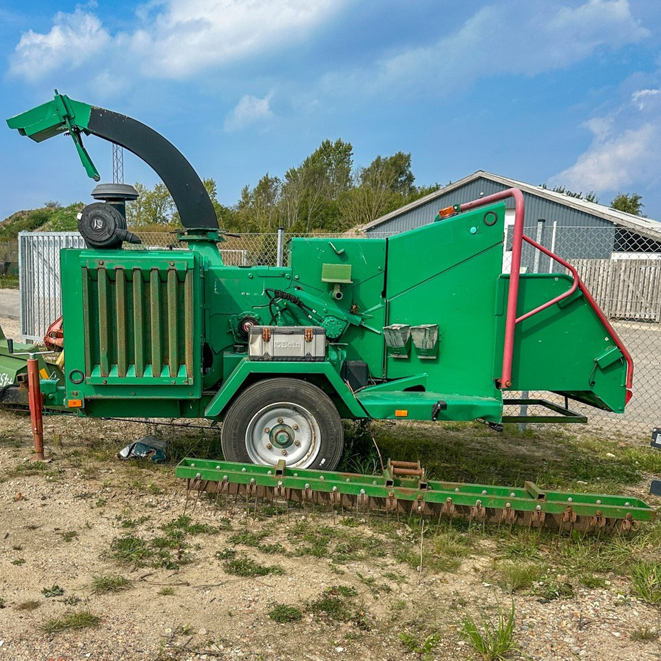 Vermeer BC1000 XL - Измельчитель древесины: фото 1 Vermeer BC1000 XL - Измельчитель древесины: фото 1