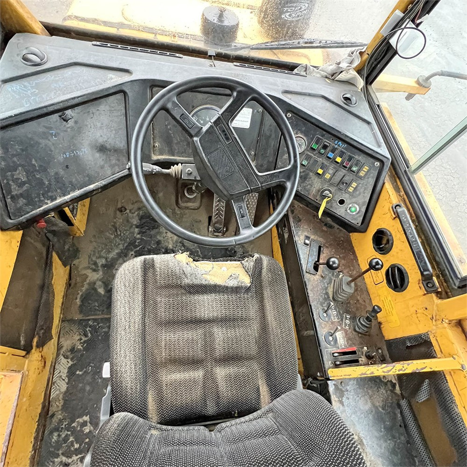 Сочленённый самосвал Volvo A20: фото 19