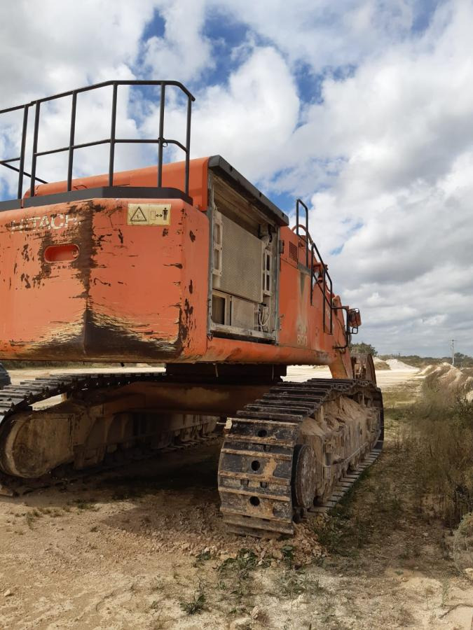 Hitachi ZX850H - Гусеничный экскаватор: фото 3 Hitachi ZX850H - Гусеничный экскаватор: фото 3