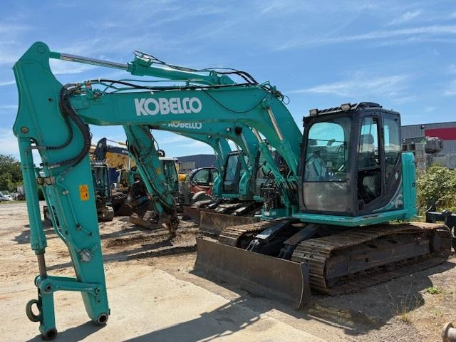 Kobelco SK 140SRLC-5 - Гусеничный экскаватор: фото 1 Kobelco SK 140SRLC-5 - Гусеничный экскаватор: фото 1