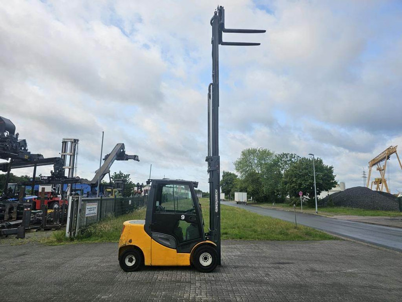 Jungheinrich DFG430S 650DZ - Дизельный погрузчик: фото 3 Jungheinrich DFG430S 650DZ - Дизельный погрузчик: фото 3