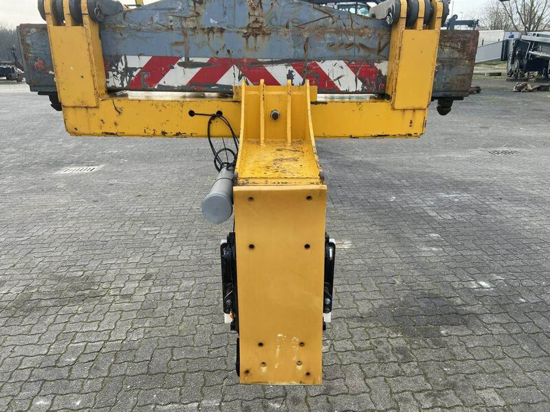 Seith Pipehandling Reachstacker 15036 - Ричстакер: фото 3 Seith Pipehandling Reachstacker 15036 - Ричстакер: фото 3