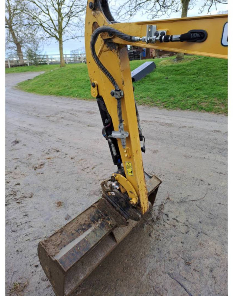 Гусеничный экскаватор CAT 302: фото 12 Гусеничный экскаватор CAT 302: фото 12