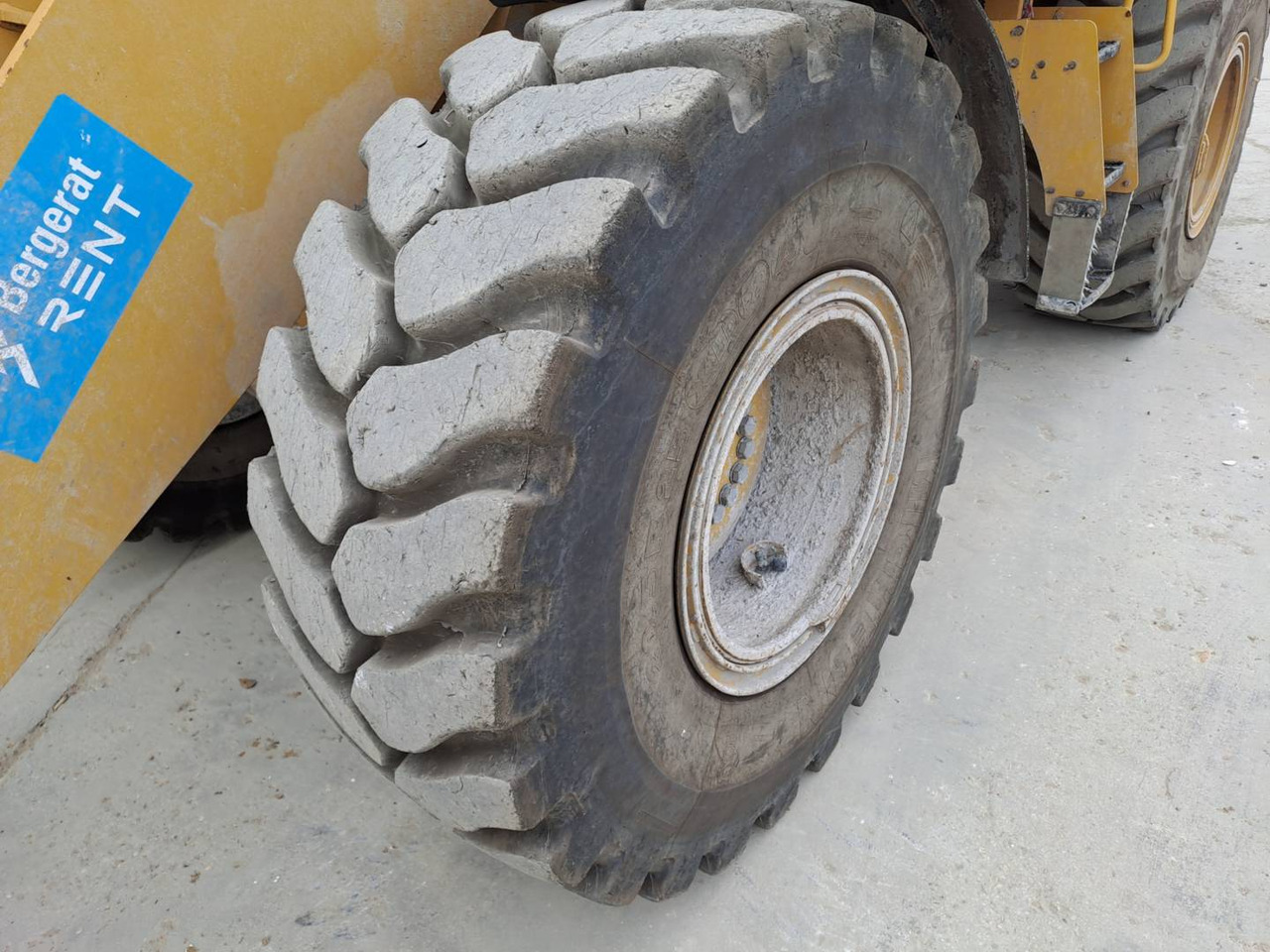 Колёсный погрузчик CAT 926M: фото 19