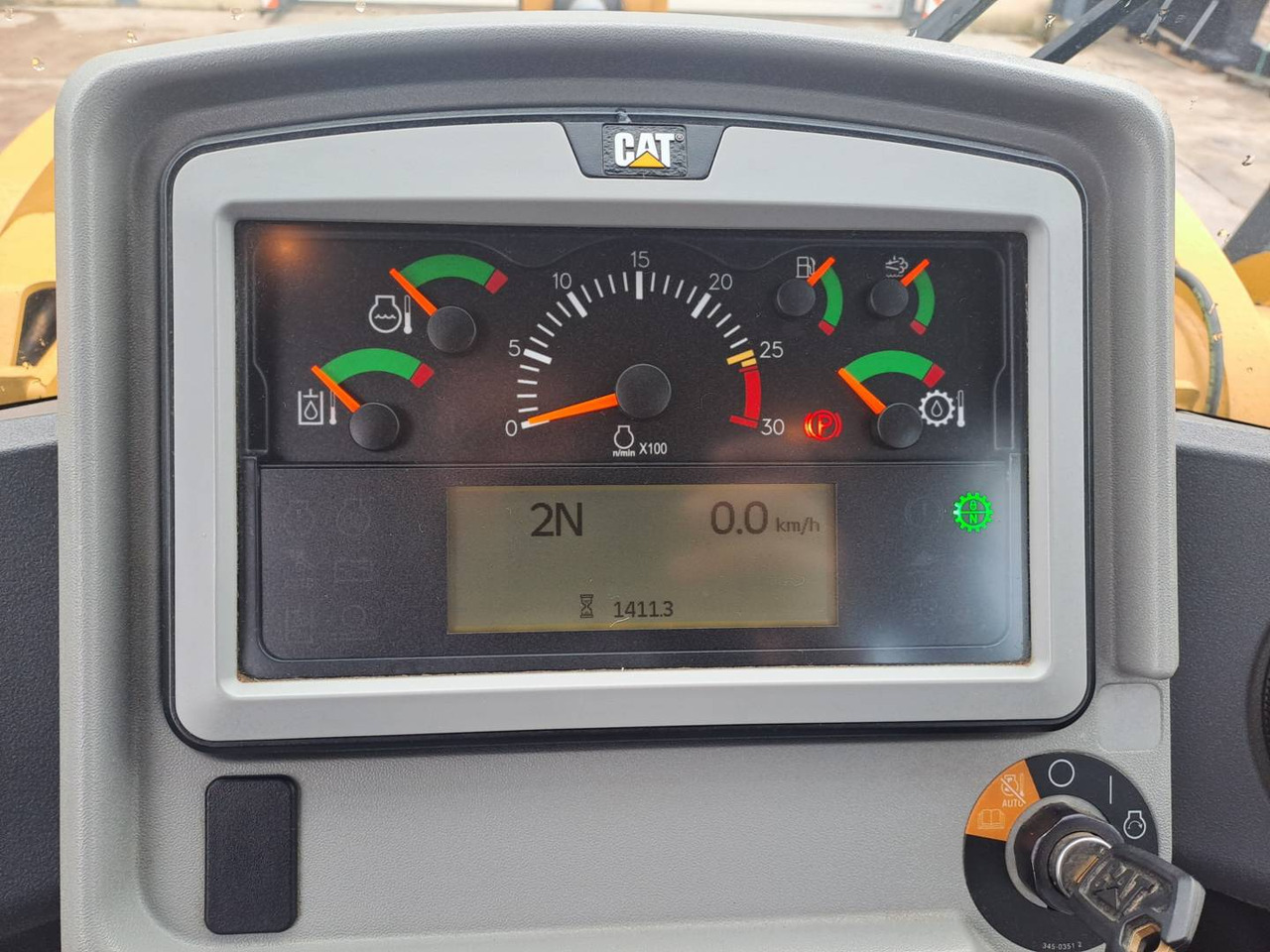 CAT 950M - Колёсный погрузчик: фото 5 CAT 950M - Колёсный погрузчик: фото 5