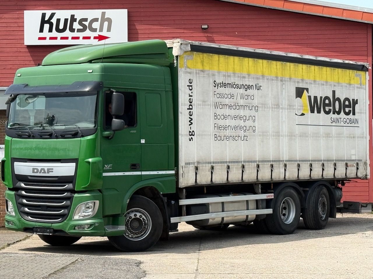 DAF XF 460 SpaceCab, Edscha, Lenkachse, Intarder - Тентованный грузовик: фото 1 DAF XF 460 SpaceCab, Edscha, Lenkachse, Intarder - Тентованный грузовик: фото 1