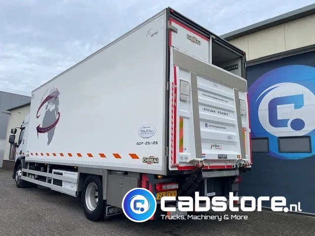 Renault D-19 Wide 4x2 Koelwagen D 19 Wide 4x2 Euro 6 Koelwagen - HANDGESCHAKELD - Kuhlkoffer - Frigo -Thermobox - Year 2015 - CHEREAU BOX - CARRIER Supra 850U - GOOD CONDITION - Рефрижератор: фото 3 Renault D-19 Wide 4x2 Koelwagen D 19 Wide 4x2 Euro 6 Koelwagen - HANDGESCHAKELD - Kuhlkoffer - Frigo -Thermobox - Year 2015 - CHEREAU BOX - CARRIER Supra 850U - GOOD CONDITION - Рефрижератор: фото 3