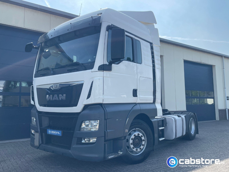 MAN TGX 18.440 4x2 BLS Euro 6 - XLX cabine - Bouwjaar 2014 - Smart Tacho - 2x Dieseltanks - Very good tyres - Тягач: фото 2 MAN TGX 18.440 4x2 BLS Euro 6 - XLX cabine - Bouwjaar 2014 - Smart Tacho - 2x Dieseltanks - Very good tyres - Тягач: фото 2