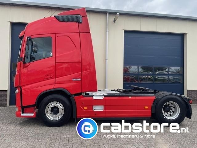 Volvo FH  500 4x2 Euro 6 - Globetrotter - VEB+ Brake - Hydraulic unit -  Bouwjaar 2013 - Тягач: фото 3 Volvo FH  500 4x2 Euro 6 - Globetrotter - VEB+ Brake - Hydraulic unit -  Bouwjaar 2013 - Тягач: фото 3