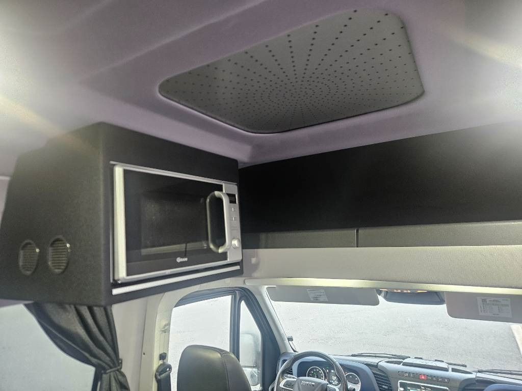 Цельнометаллический фургон Iveco Daily 35S21A8 5hlö retkis: фото 8 Цельнометаллический фургон Iveco Daily 35S21A8 5hlö retkis: фото 8