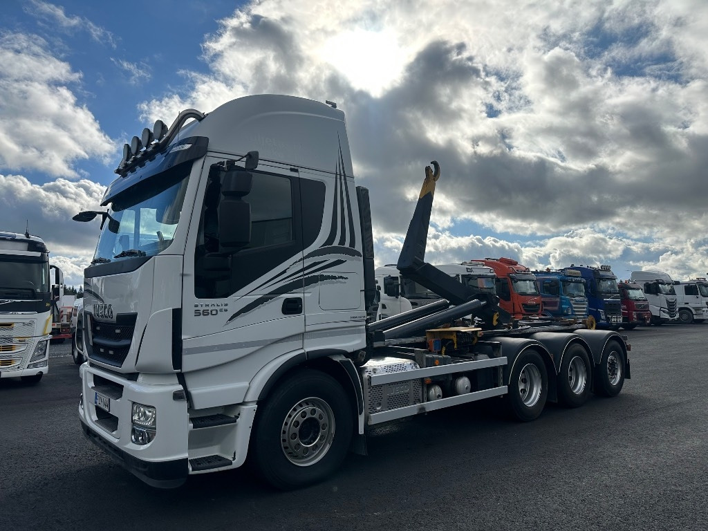 Iveco Stralis 8x4*4 - Крюковой мультилифт: фото 1 Iveco Stralis 8x4*4 - Крюковой мультилифт: фото 1