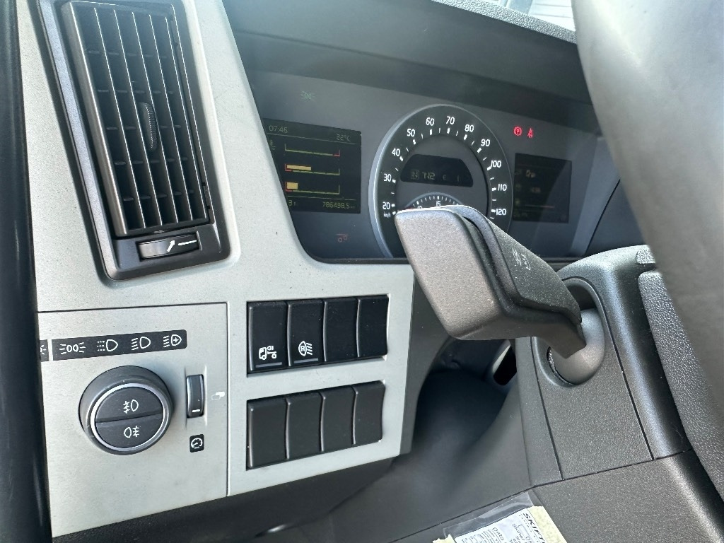 Тросовый мультилифт Volvo FM 500 6x2: фото 17