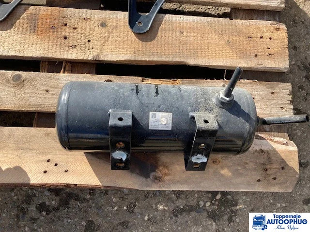 DAF luft tank – DAF 2119941 - Детали тормозной системы для Грузовиков: фото 1 DAF luft tank – DAF 2119941 - Детали тормозной системы для Грузовиков: фото 1
