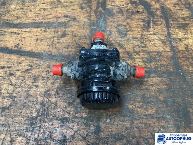 Scania Quick exhaust valve – Scania 2255345 - Детали тормозной системы для Грузовиков: фото 1 Scania Quick exhaust valve – Scania 2255345 - Детали тормозной системы для Грузовиков: фото 1