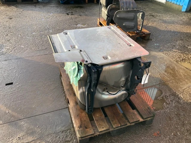 Scania Silencer – Scania 2684368 - Выхлопная система для Грузовиков: фото 3 Scania Silencer – Scania 2684368 - Выхлопная система для Грузовиков: фото 3