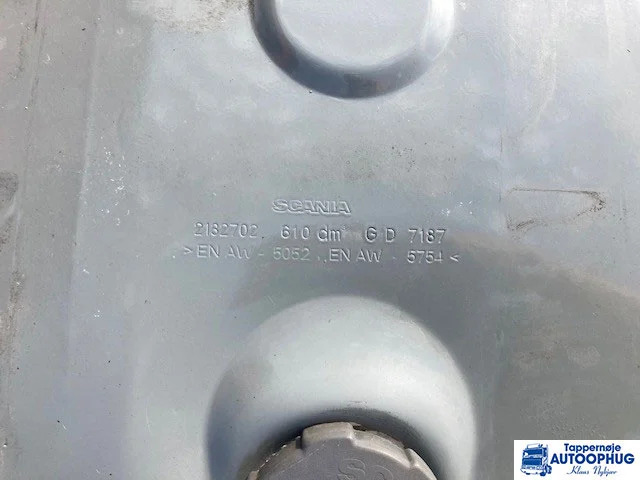 Scania fuel tank 610 liter Scania 2132702 - Топливный бак для Грузовиков: фото 4 Scania fuel tank 610 liter Scania 2132702 - Топливный бак для Грузовиков: фото 4
