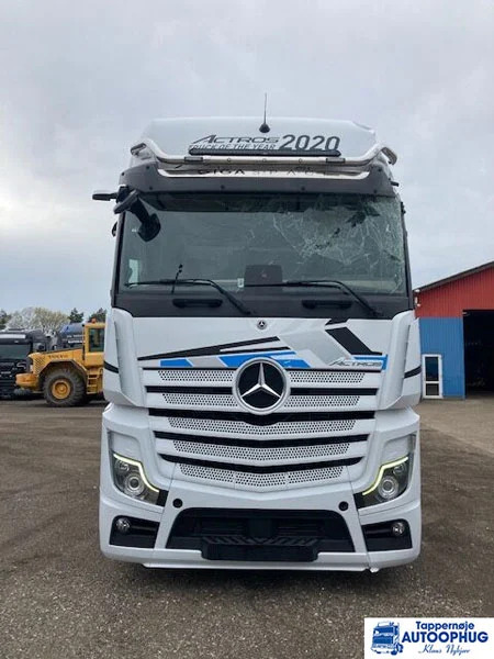 Mercedes Actros 2653 Retarder + Hydraulic - Тягач: фото 3 Mercedes Actros 2653 Retarder + Hydraulic - Тягач: фото 3