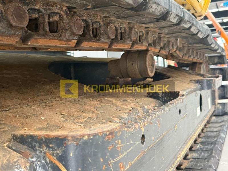 Гусеничный экскаватор Komatsu PC 138 US-11 Rototilt: фото 17