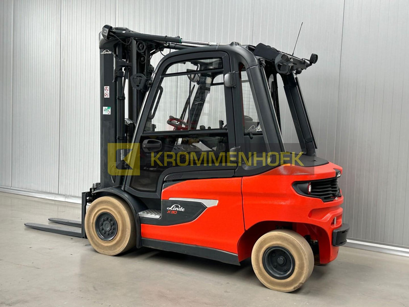 Linde X 30 - Электропогрузчик: фото 2 Linde X 30 - Электропогрузчик: фото 2