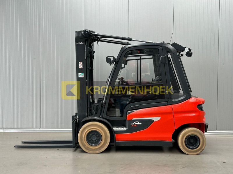 Linde X 30 - Электропогрузчик: фото 1 Linde X 30 - Электропогрузчик: фото 1