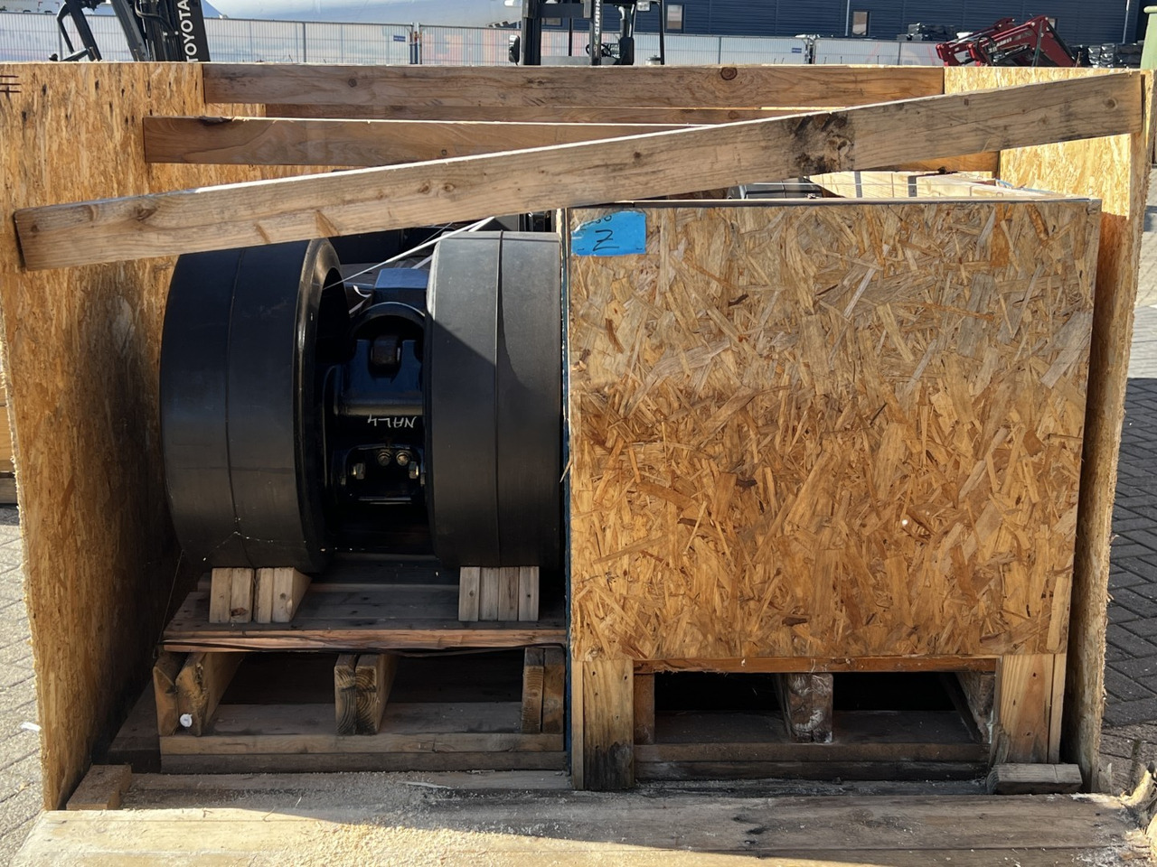 Новый Гусеница для Зерноуборочных комбайнов CNH combine: фото 8