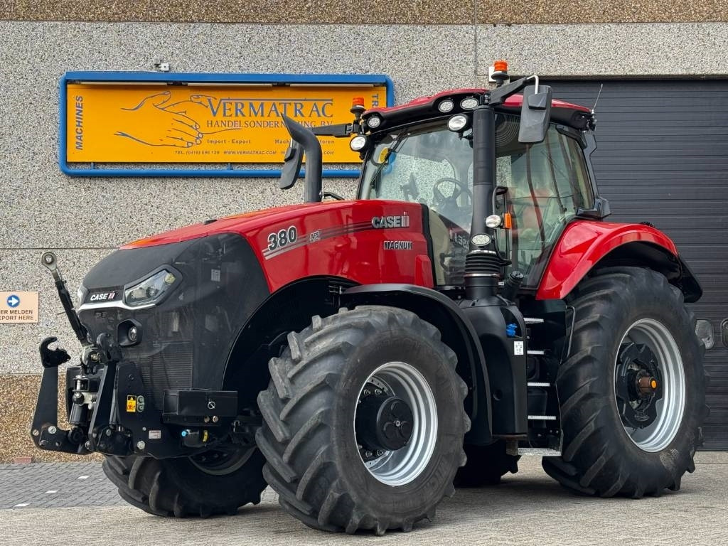 Case IH MAGNUM 380 CVX, AFS Connect, Relevage Avant, 1750 - Трактор: фото 1 Case IH MAGNUM 380 CVX, AFS Connect, Relevage Avant, 1750 - Трактор: фото 1