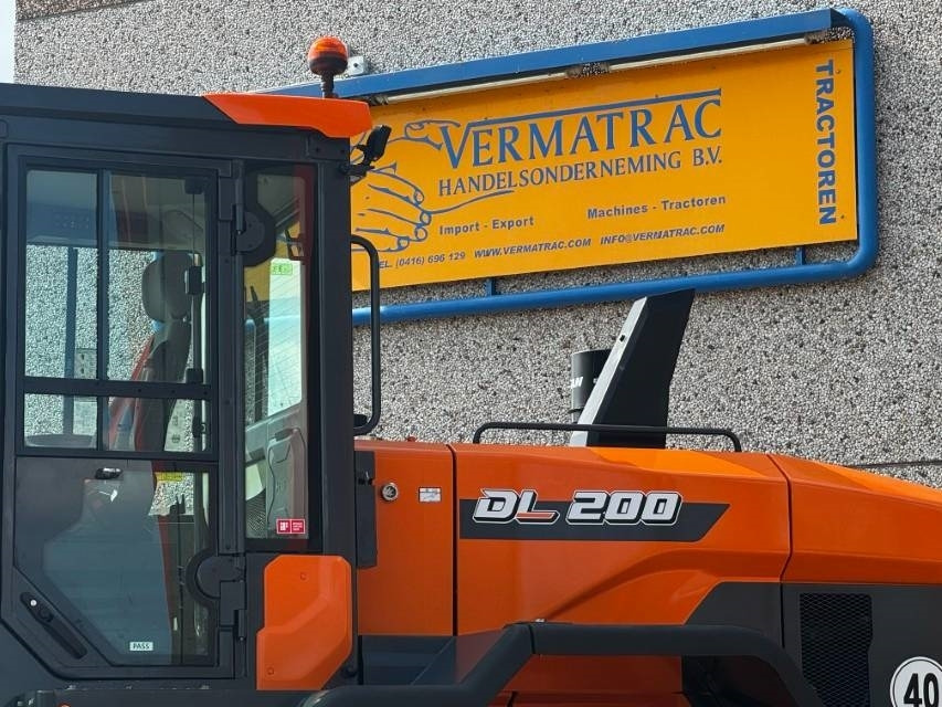 Doosan DEVELON /DL200-7, central lubrication, 2022 - Мини-погрузчик с бортовым поворотом: фото 5 Doosan DEVELON /DL200-7, central lubrication, 2022 - Мини-погрузчик с бортовым поворотом: фото 5