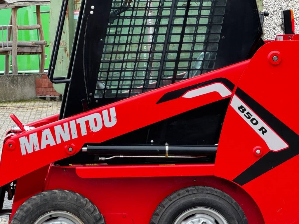 Manitou 850R, 2021, 365 hours! - Мини-экскаватор: фото 2 Manitou 850R, 2021, 365 hours! - Мини-экскаватор: фото 2
