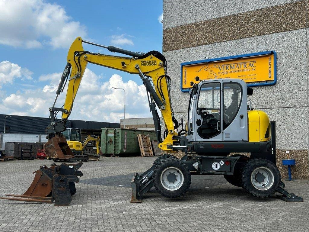 Wacker Neuson EW100 – 1376 hours – 2019!! - Колёсный экскаватор: фото 1 Wacker Neuson EW100 – 1376 hours – 2019!! - Колёсный экскаватор: фото 1