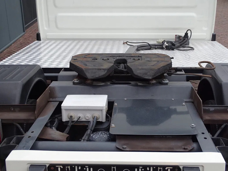 Iveco Daily 35.210 PK BE TREKKER 10.4t AIRCO CC - Тягач: фото 3 Iveco Daily 35.210 PK BE TREKKER 10.4t AIRCO CC - Тягач: фото 3