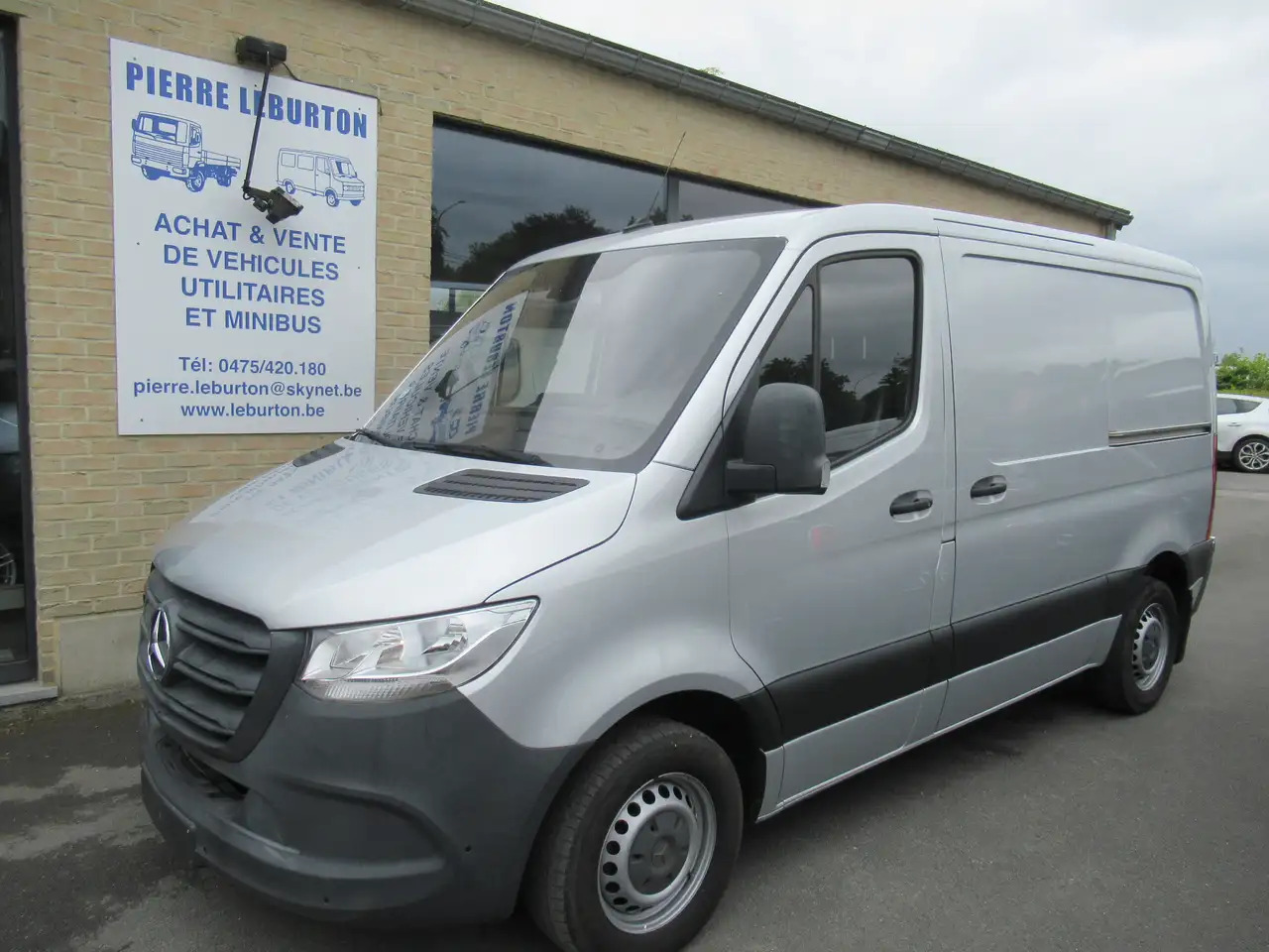 Mercedes-Benz Sprinter 2 PL, airco navi cruise cam 19800€+tva/btw - Цельнометаллический фургон: фото 1 Mercedes-Benz Sprinter 2 PL, airco navi cruise cam 19800€+tva/btw - Цельнометаллический фургон: фото 1