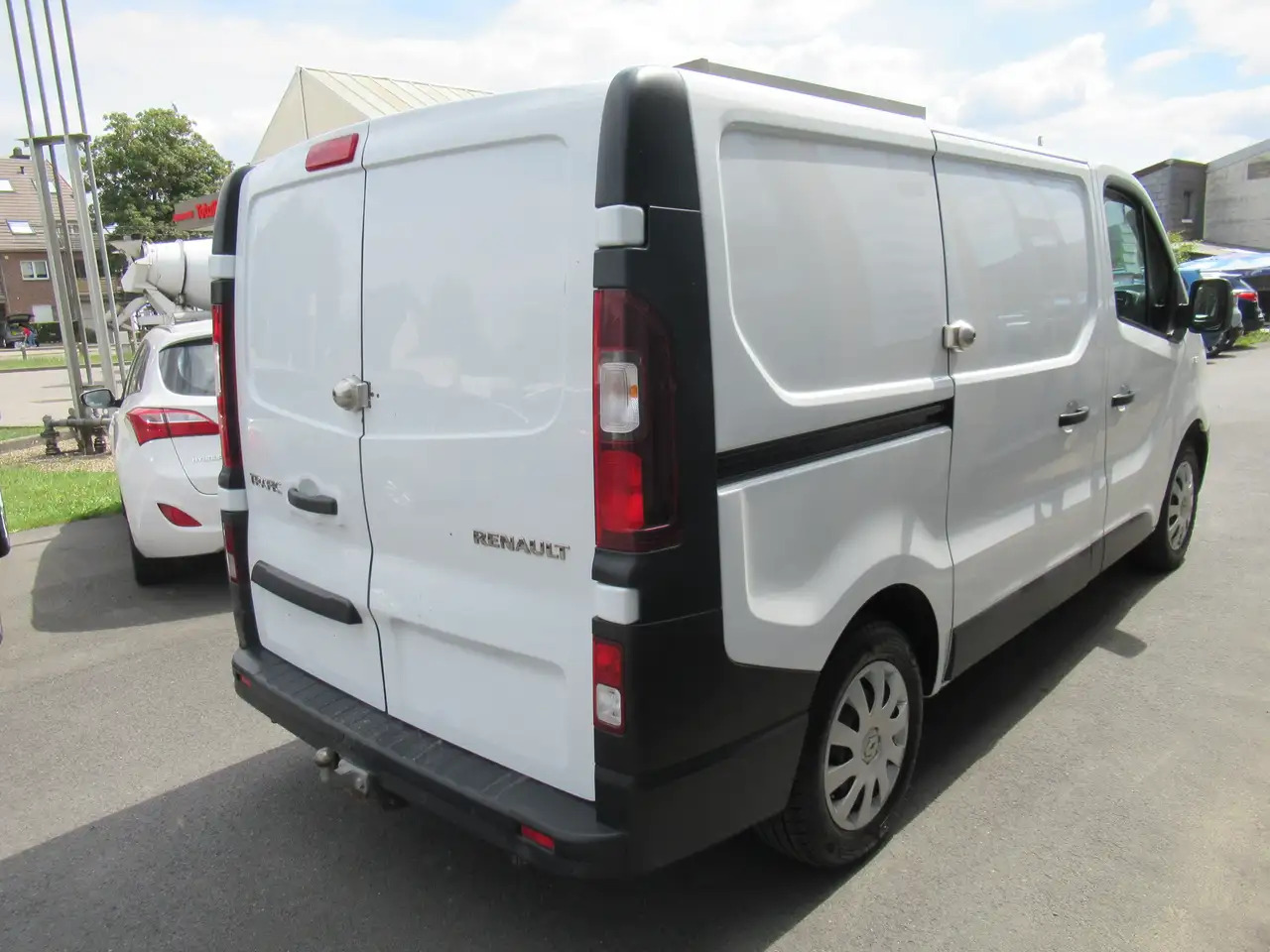 Renault Trafic CLIM AIRCO NAVI 11400€+TVA/BTW - Легковой фургон: фото 2 Renault Trafic CLIM AIRCO NAVI 11400€+TVA/BTW - Легковой фургон: фото 2