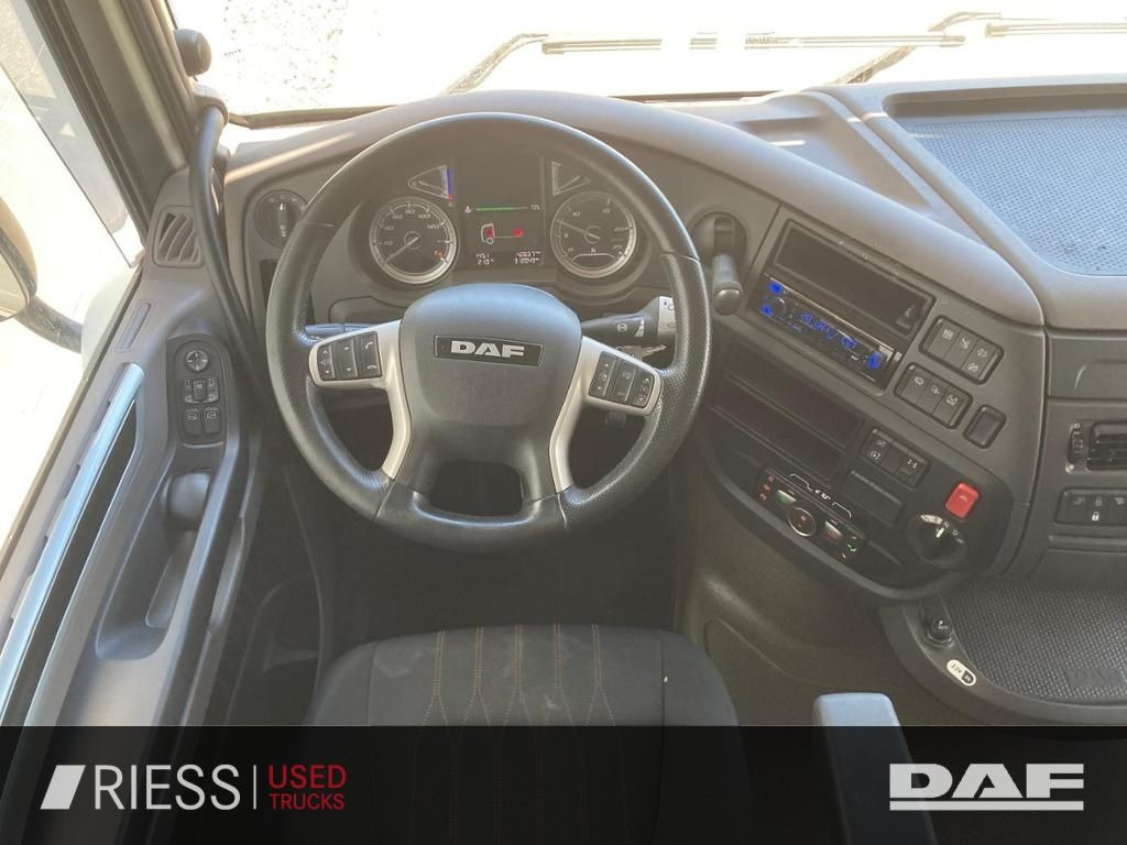 DAF XF 480 FT XF 480 FT SSC Intarder Standklima DAF XF 480 FT SSC Intarder Standklima SpurH LED - Тягач: фото 5 DAF XF 480 FT XF 480 FT SSC Intarder Standklima DAF XF 480 FT SSC Intarder Standklima SpurH LED - Тягач: фото 5