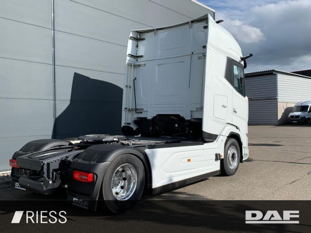 DAF XG+ 530 FT Leder Alcoa Vollluft Standklima - Тягач: фото 3 DAF XG+ 530 FT Leder Alcoa Vollluft Standklima - Тягач: фото 3