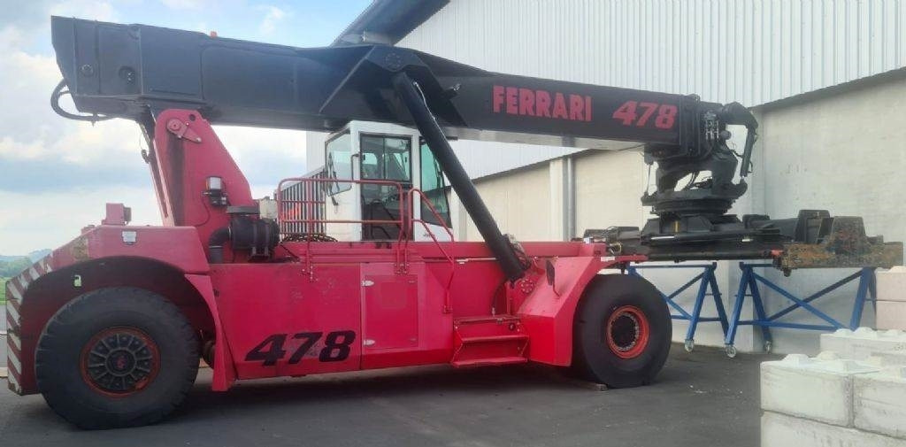 CVS Ferrari F478 - Ричстакер: фото 1 CVS Ferrari F478 - Ричстакер: фото 1